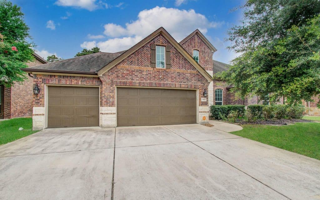 13812 N Lake Branch Lane — photo 2